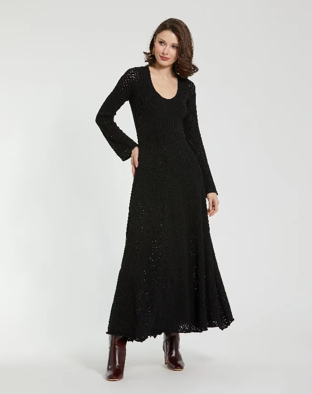 Black Scoop Neck Long Sleeve Knit Maxi Dress