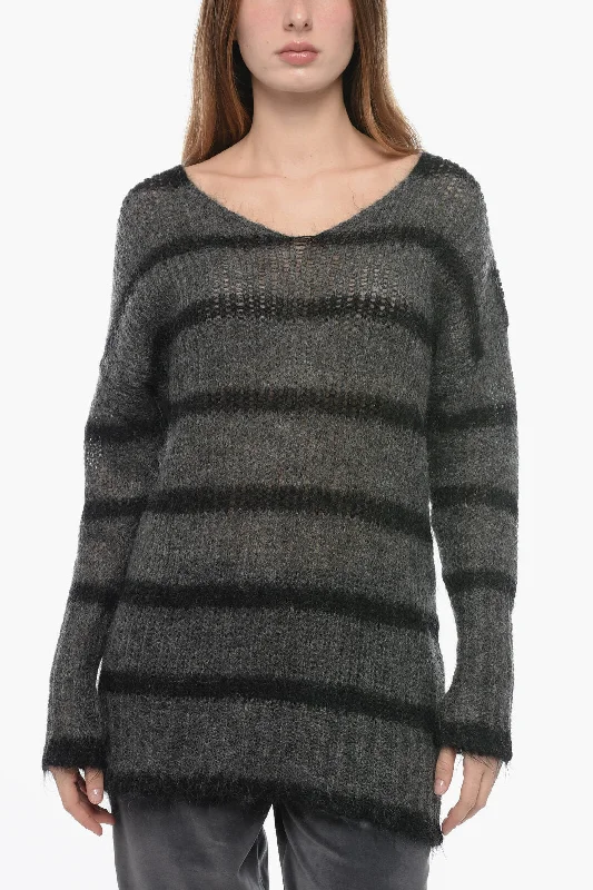 Seafarer Striped V-Neck ZOE Sweater