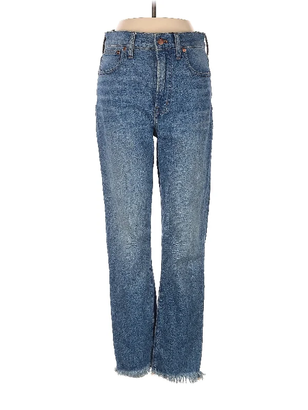 High-Rise Bootleg Jeans in Medium Wash