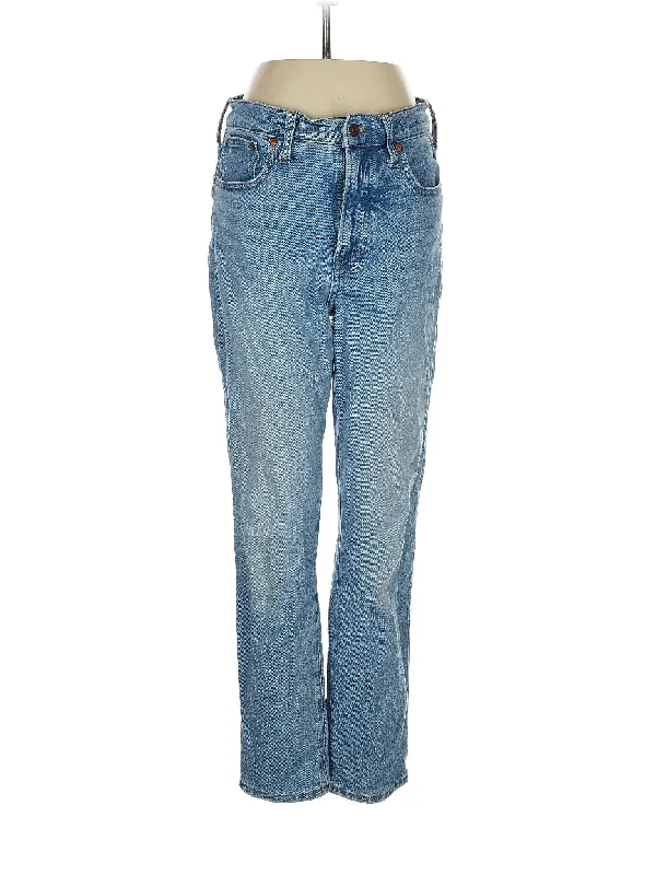 High-Rise Bootleg Jeans in Medium Wash