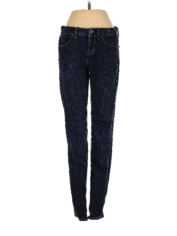 High-Rise Skinny Jeans in Dark Wash