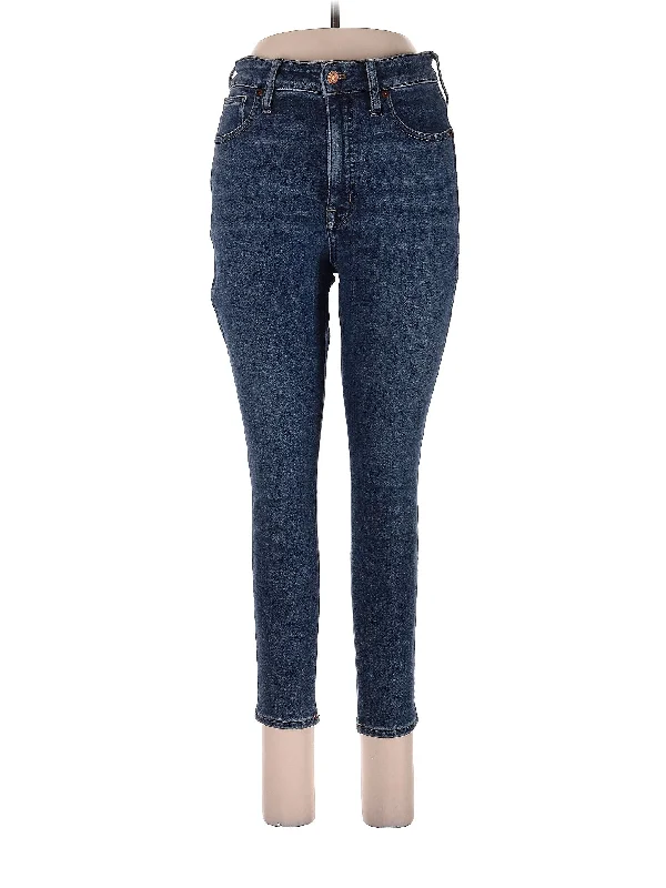 Mid-Rise Skinny Jeans in Dark Wash