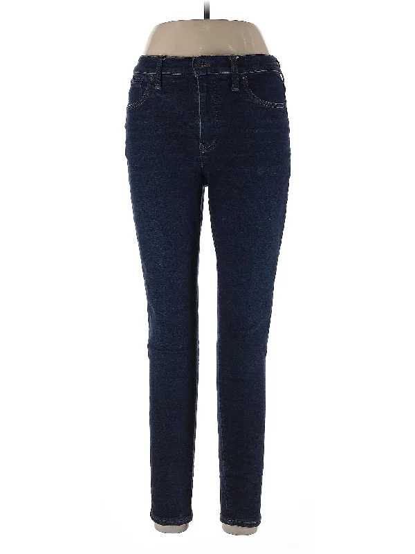 Mid-Rise Skinny Jeans in Dark Wash